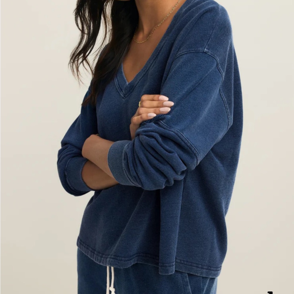 NWT Z Supply Delphine Knit Denim Sweatshirt Indigo - Picture 3 of 6